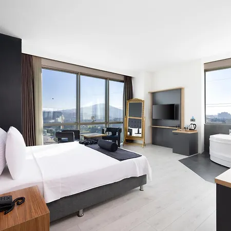 호텔 Vplus Atasehir 4*