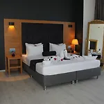 Vplus Atasehir Hotel 3*