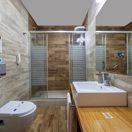 My Royal Atasehir فندق
